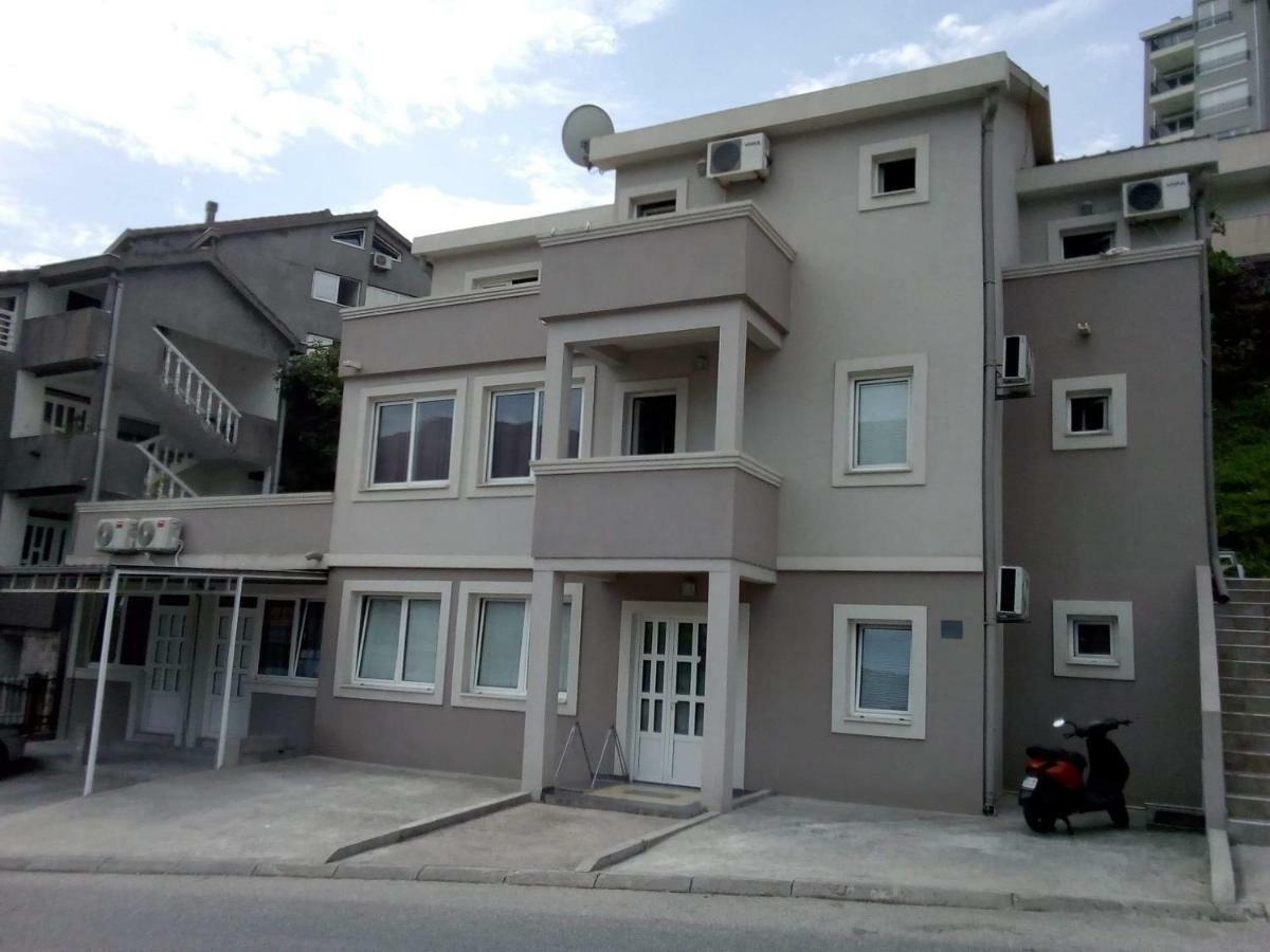 Apartments Grubor Budva Dış mekan fotoğraf